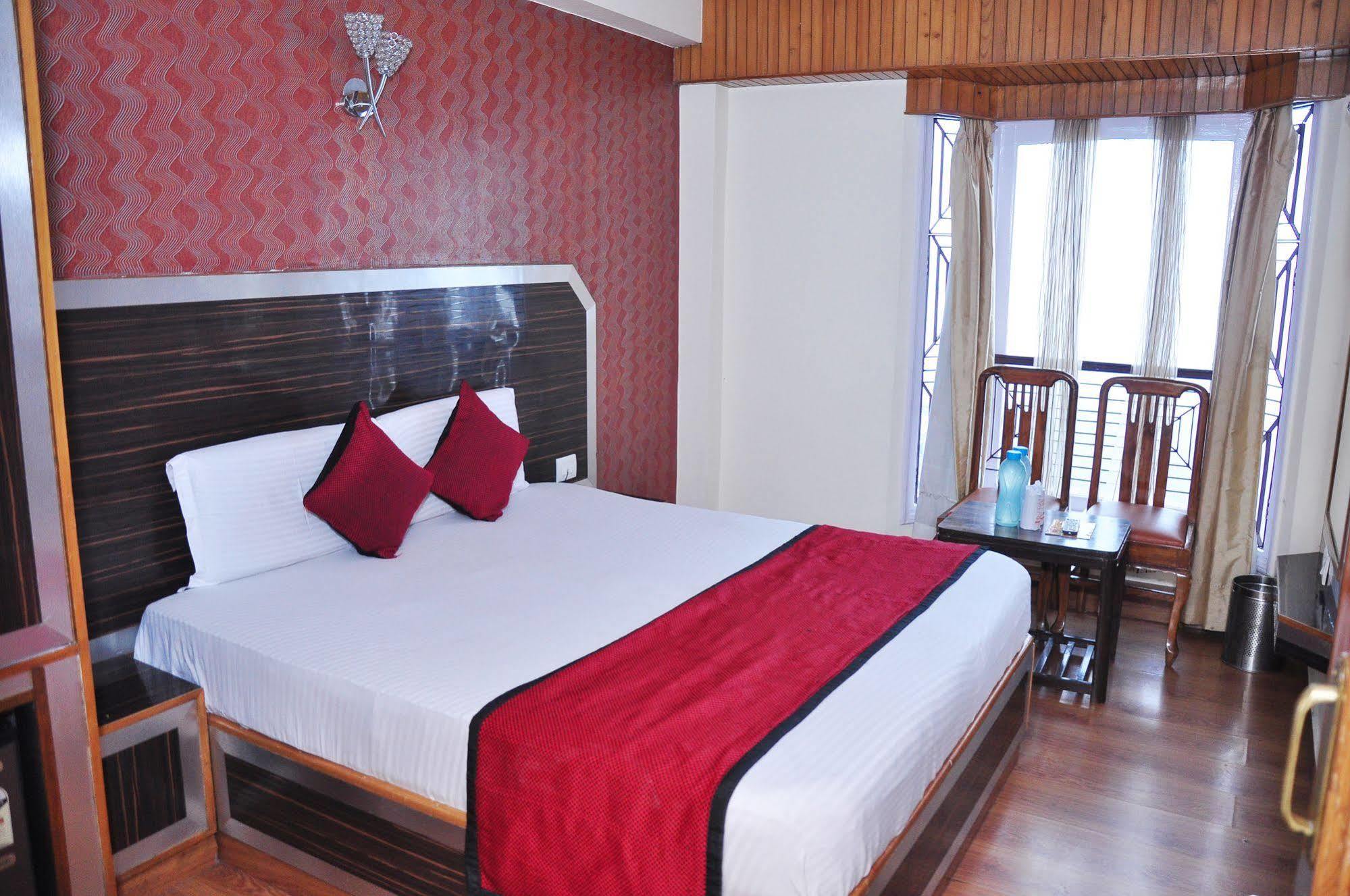 Hotel Sidharath Shimla Exterior photo