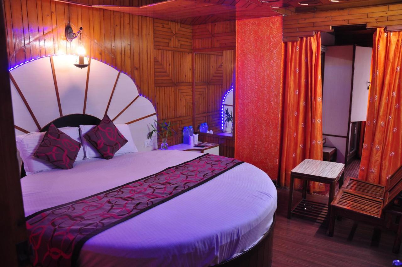 Hotel Sidharath Shimla Exterior photo